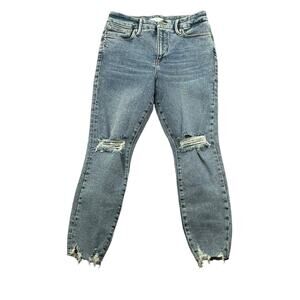 Good American Distressed Cropped Jeans in Light Blue